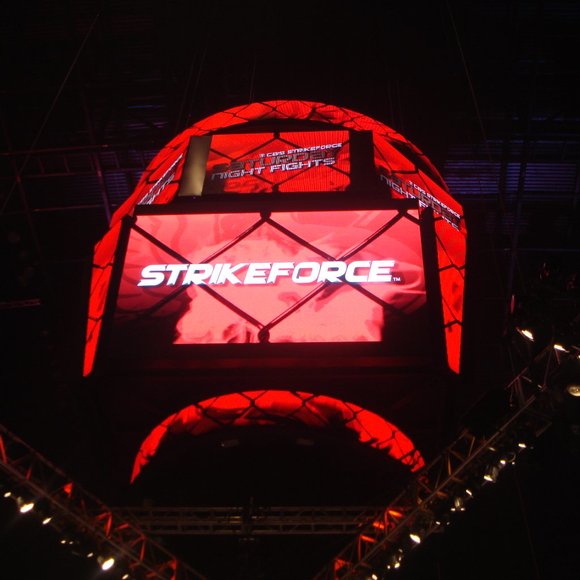 G's Closet!! - Picture 11 of 12